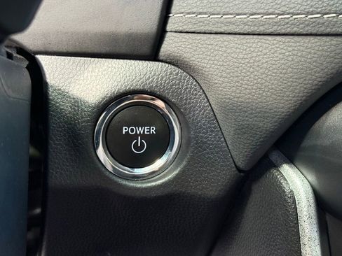 Used 2024 Toyota RAV4 XLE AWD/4WD image 20