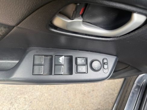 Used 2014 Honda Civic LX image 10