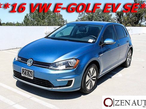 Used 2016 Volkswagen e-Golf SE FWD image 37