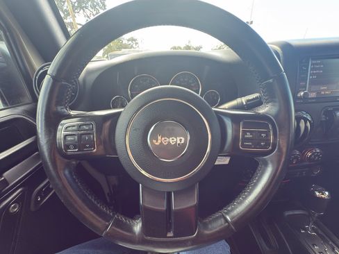 Used 2018 Jeep Wrangler Rubicon image 18