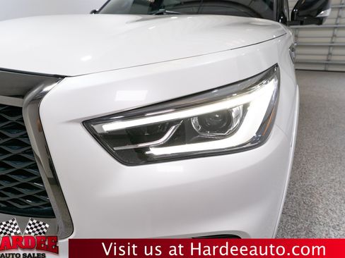 Used 2024 INFINITI QX80 Sensory AWD/4WD image 8
