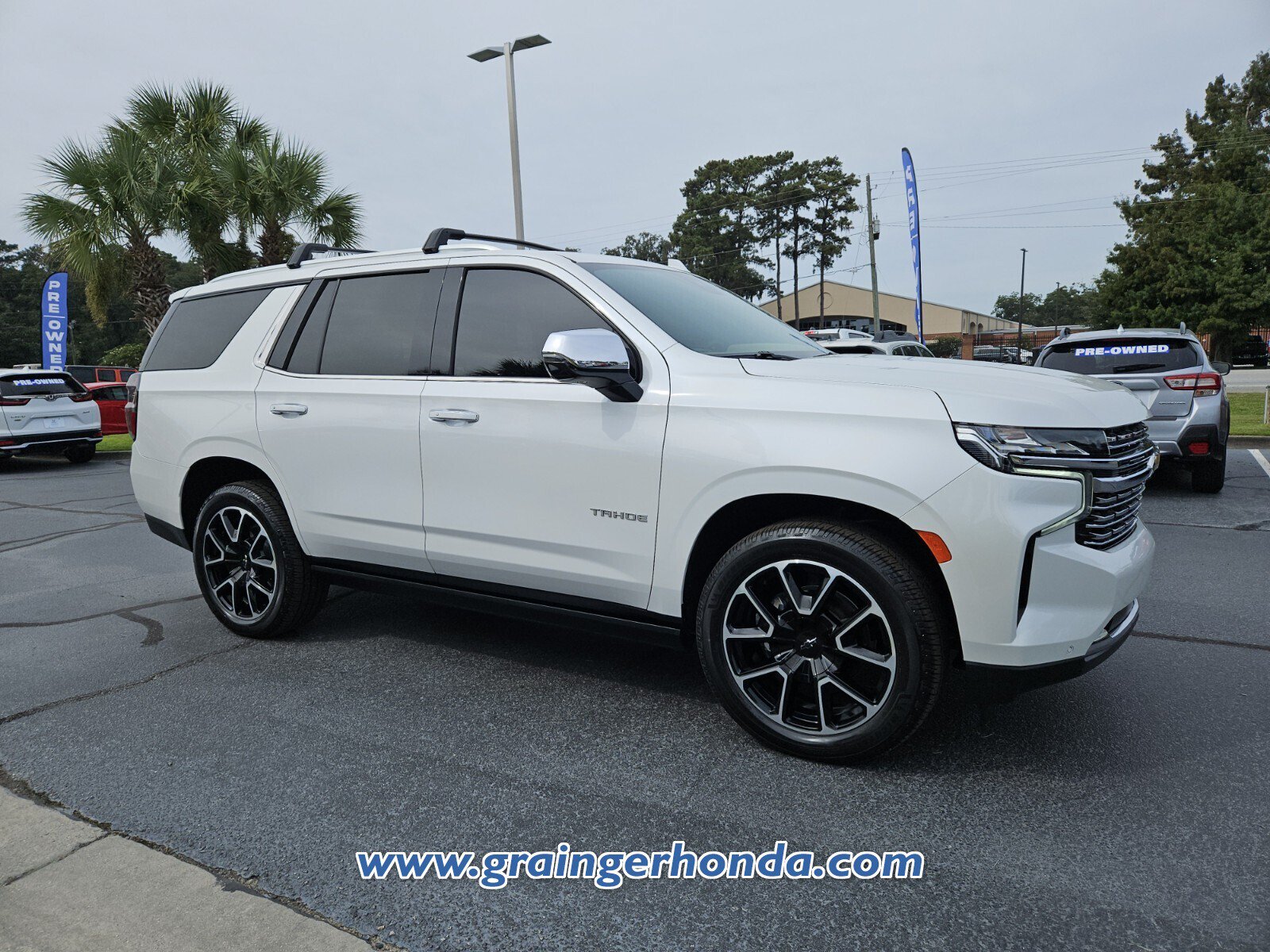 Used 2023 Chevrolet Tahoe Premier AWD/4WD image 7