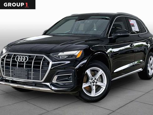 Used 2023 Audi Q5 2.0T Premium w/ Convenience Package AWD/4WD image 1