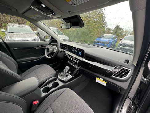 New 2026 Kia Seltos S image 25