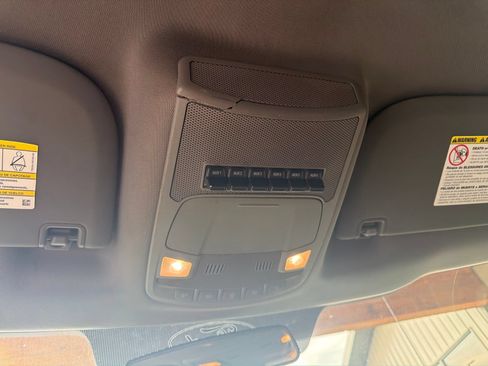 Used 2018 Ford F550 4x4 Regular Cab Super Duty image 8