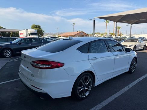 Used 2020 Ford Fusion SEL FWD image 12