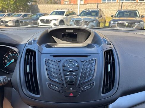 Used 2016 Ford Escape SE image 19