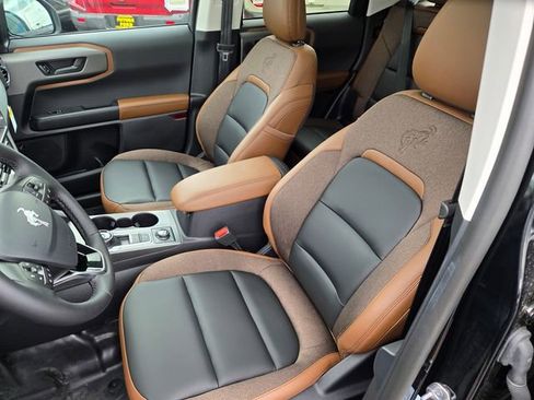 New 2025 Ford Bronco Sport Outer Banks w/ Sasquatch Outer Banks Package image 6