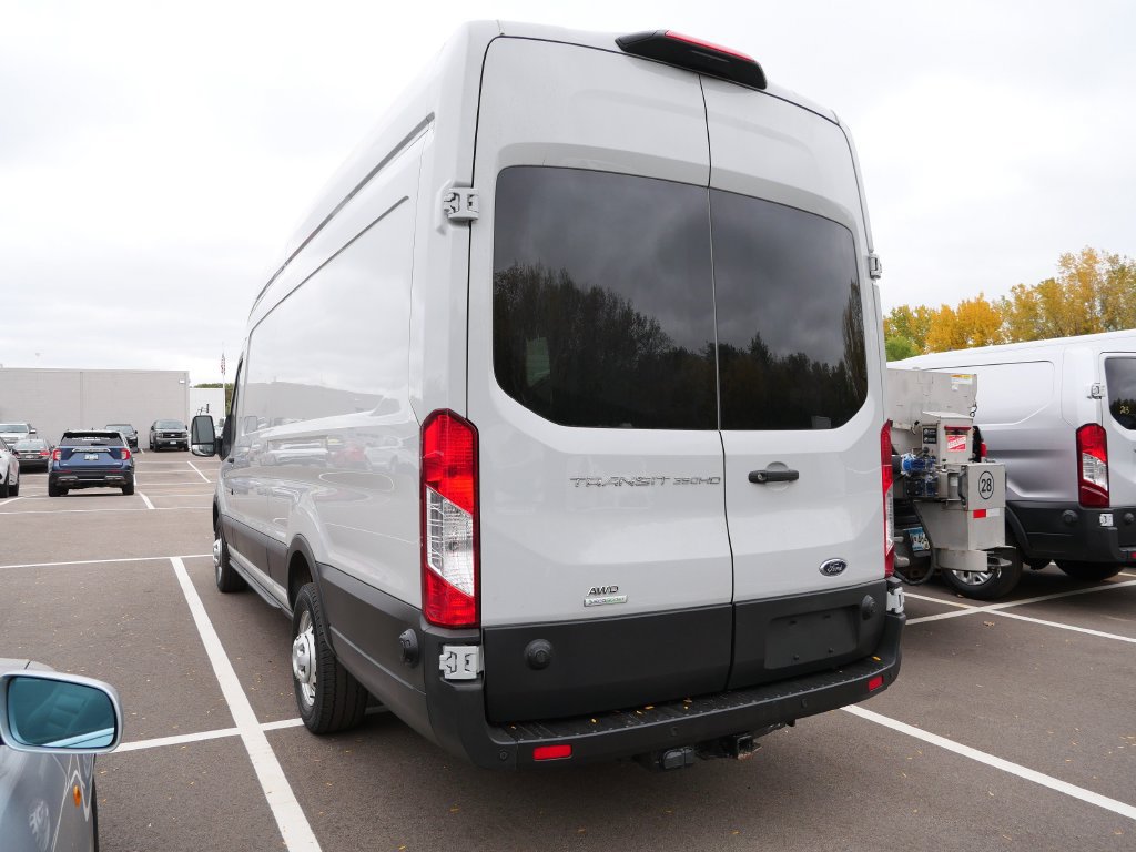 Used 2025 Ford Transit 350 148 High Roof Extended AWD w/ Load Area Protection Package image 7