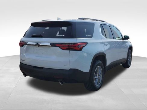 Certified 2023 Chevrolet Traverse LT FWD image 5