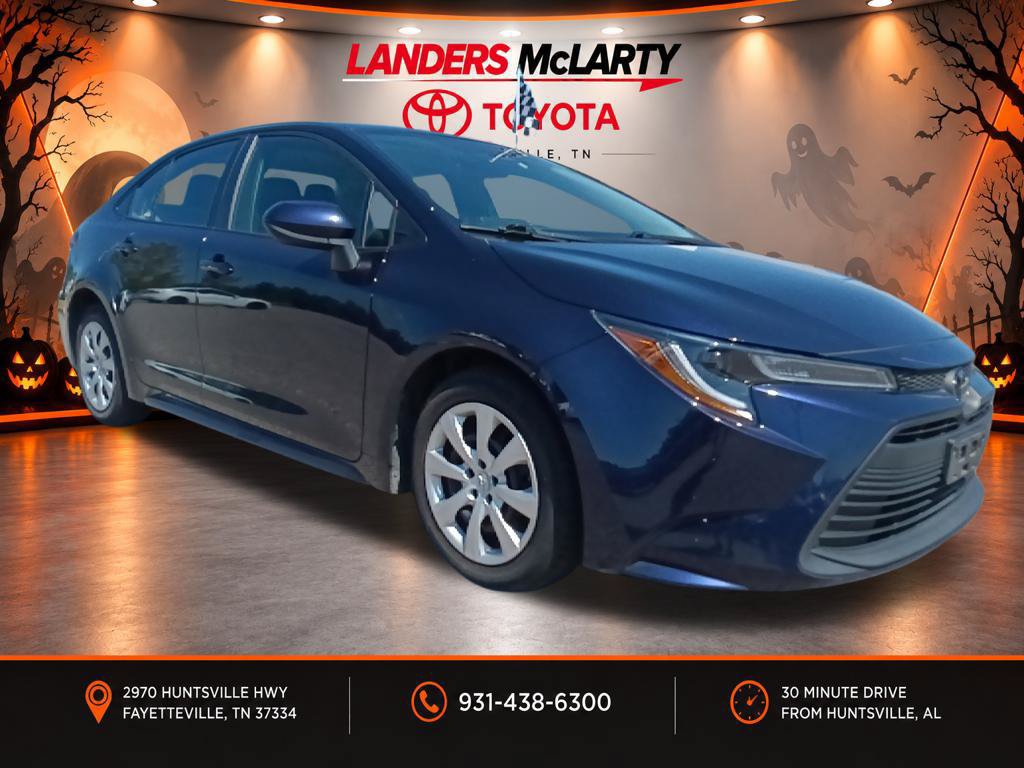 Used 2024 Toyota Corolla LE FWD image 1