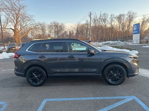 Used 2023 Honda CR-V Sport image 9