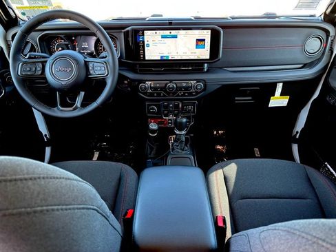 New 2026 Jeep Gladiator Rubicon w/ Safety Group image 18