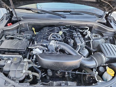 Used 2023 Dodge Durango GT image 41