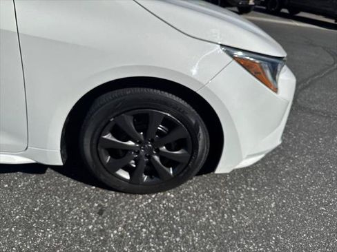 Certified 2024 Toyota Corolla LE FWD image 21