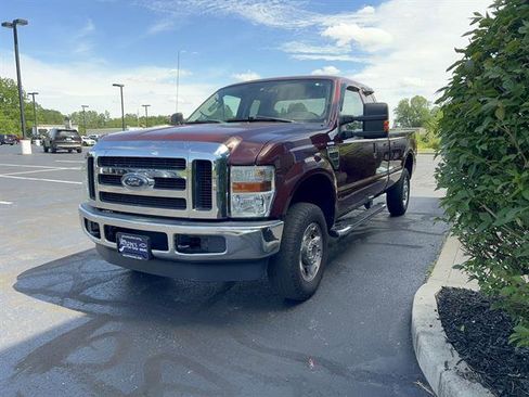 Used 2010 Ford F250 XLT AWD/4WD image 4