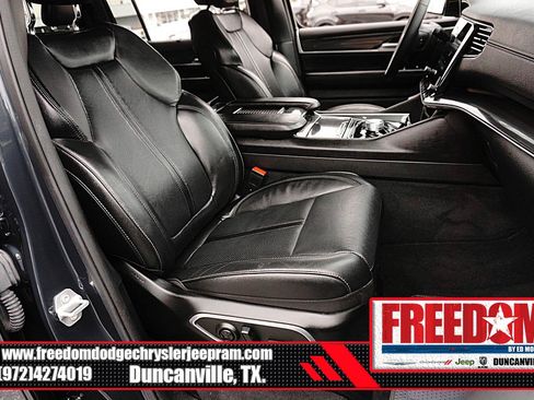 Certified 2023 Jeep Wagoneer 2WD w/ Convenience Group I image 17