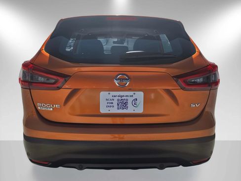 Used 2020 Nissan Rogue Sport SV FWD image 5