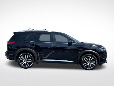 Used 2023 Nissan Pathfinder Platinum FWD image 7
