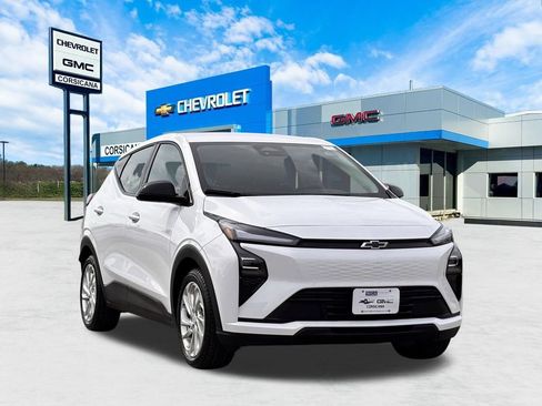 New 2027 Chevrolet Bolt LT w/ Comfort Package FWD image 1