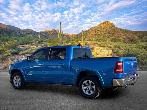Used 2022 RAM 1500 Laramie AWD/4WD image 8