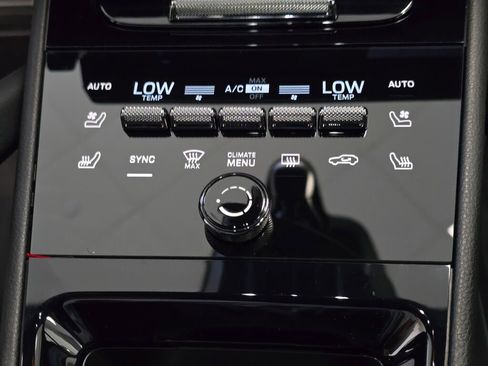 New 2025 Porsche Cayenne S image 17