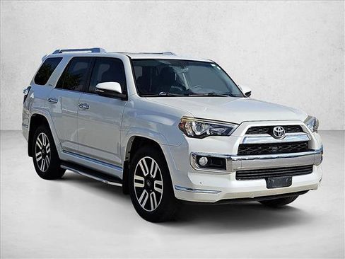 Used 2015 Toyota 4Runner Limited RWD image 3