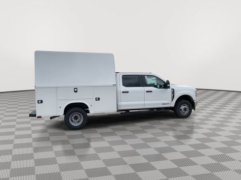 New 2025 Ford F350 XL w/ XL Chrome Package AWD/4WD image 36