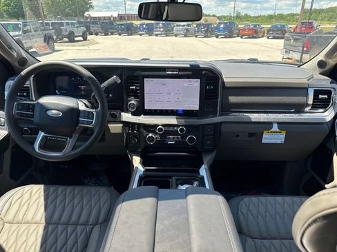 New 2026 Ford F250 Platinum w/ Platinum Plus Package AWD/4WD image 24