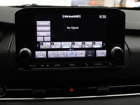 Used 2023 Mitsubishi Outlander ES AWD/4WD image 23