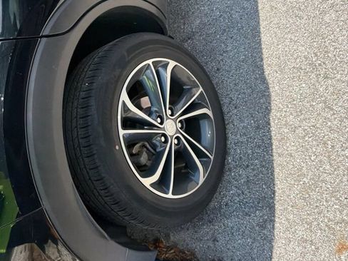 Used 2023 Buick Encore GX Select FWD image 10