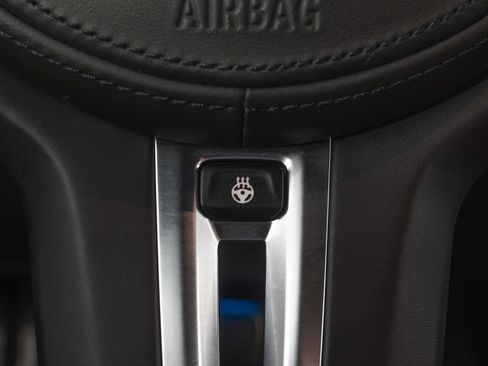 Used 2023 BMW M3 xDrive Competition AWD/4WD image 20