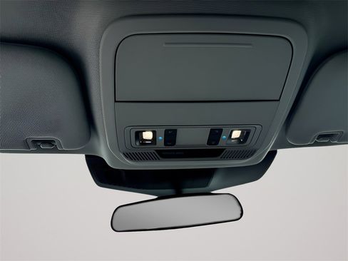 Used 2023 Ford Explorer XLT w/ Equipment Group 202A image 20