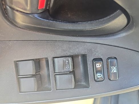 Used 2012 Toyota RAV4 FWD w/ Value Pkg image 10