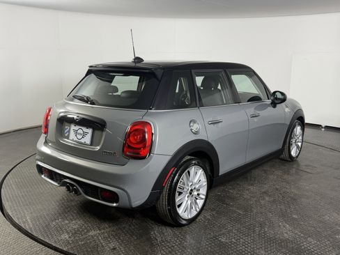 Used 2019 MINI Cooper S image 4
