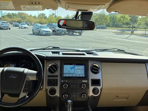 Used 2017 Ford Expedition EL Limited image 17