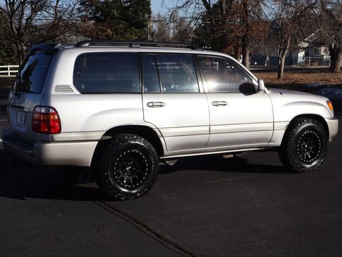 Used 1999 Toyota Land Cruiser image 4