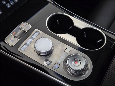 Used 2026 Genesis GV70 2.5T image 18