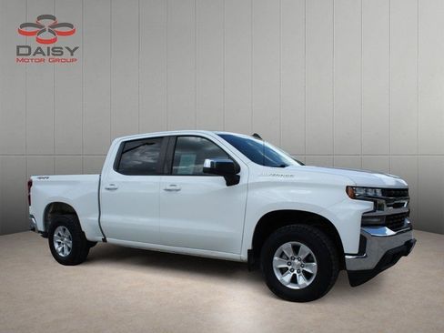 Used 2019 Chevrolet Silverado 1500 LT w/ All-Star Edition AWD/4WD image 3