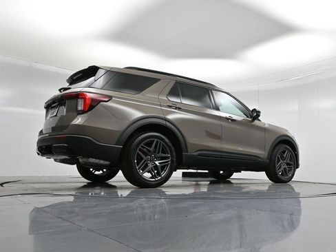 New 2026 Ford Explorer ST-Line RWD image 51