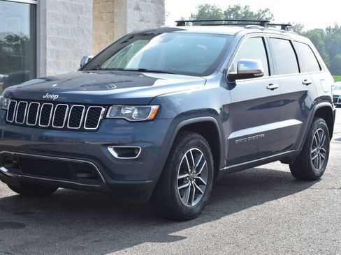 Used 2019 Jeep Grand Cherokee Limited w/ Trailer Tow Group IV AWD/4WD image 16