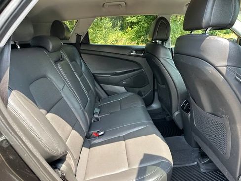 Used 2017 Hyundai Tucson Limited w/ Cargo Package AWD/4WD image 18