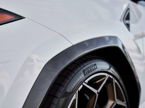 Used 2024 Lamborghini Urus Performante image 10