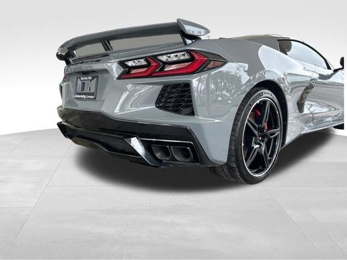 Used 2025 Chevrolet Corvette Stingray Convertible w/ Z51 Performance Package image 21