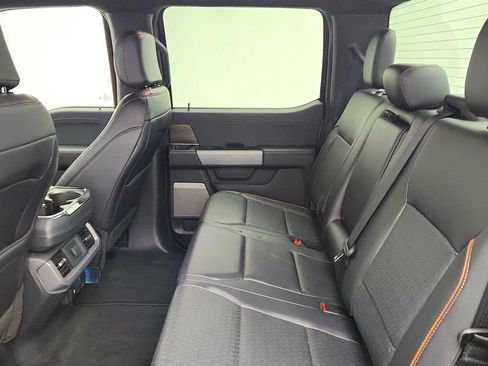 Used 2025 Ford F150 Lariat AWD/4WD image 21