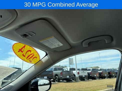 Used 2024 Chevrolet Trax ACTIV image 8