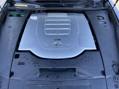 Used 2012 Lexus LS 460 image 35