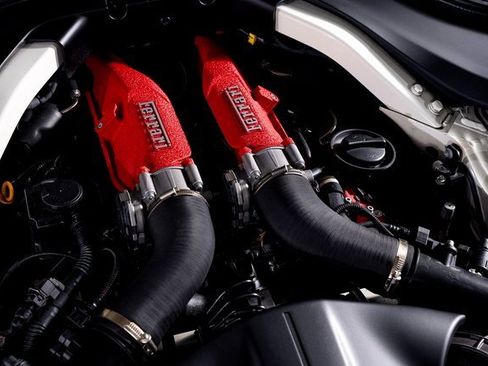 Used 2022 Ferrari Portofino M image 15