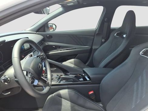 Used 2025 Hyundai Elantra N FWD image 7