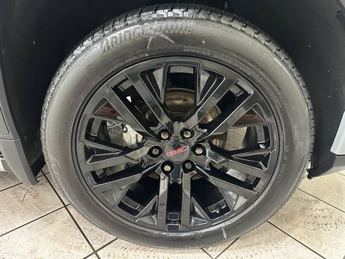 Certified 2025 GMC Sierra 1500 Denali w/ Denali Reserve Package image 17